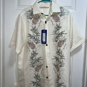 Caribbean Joe Pineapple Embroidered Camp‎ Shirt Button Up Short Sleeve